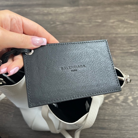 Balenciaga white everyday xsmall tote bag - Picture 8 of 16